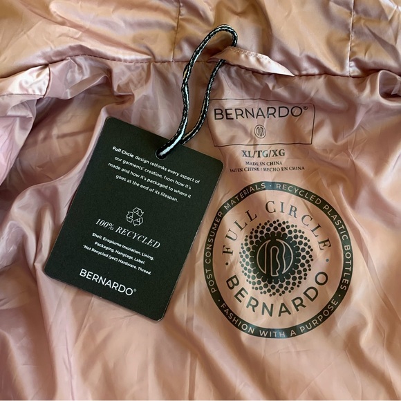 NEW Hooded Puffer Jacket - Picture 13 of 14